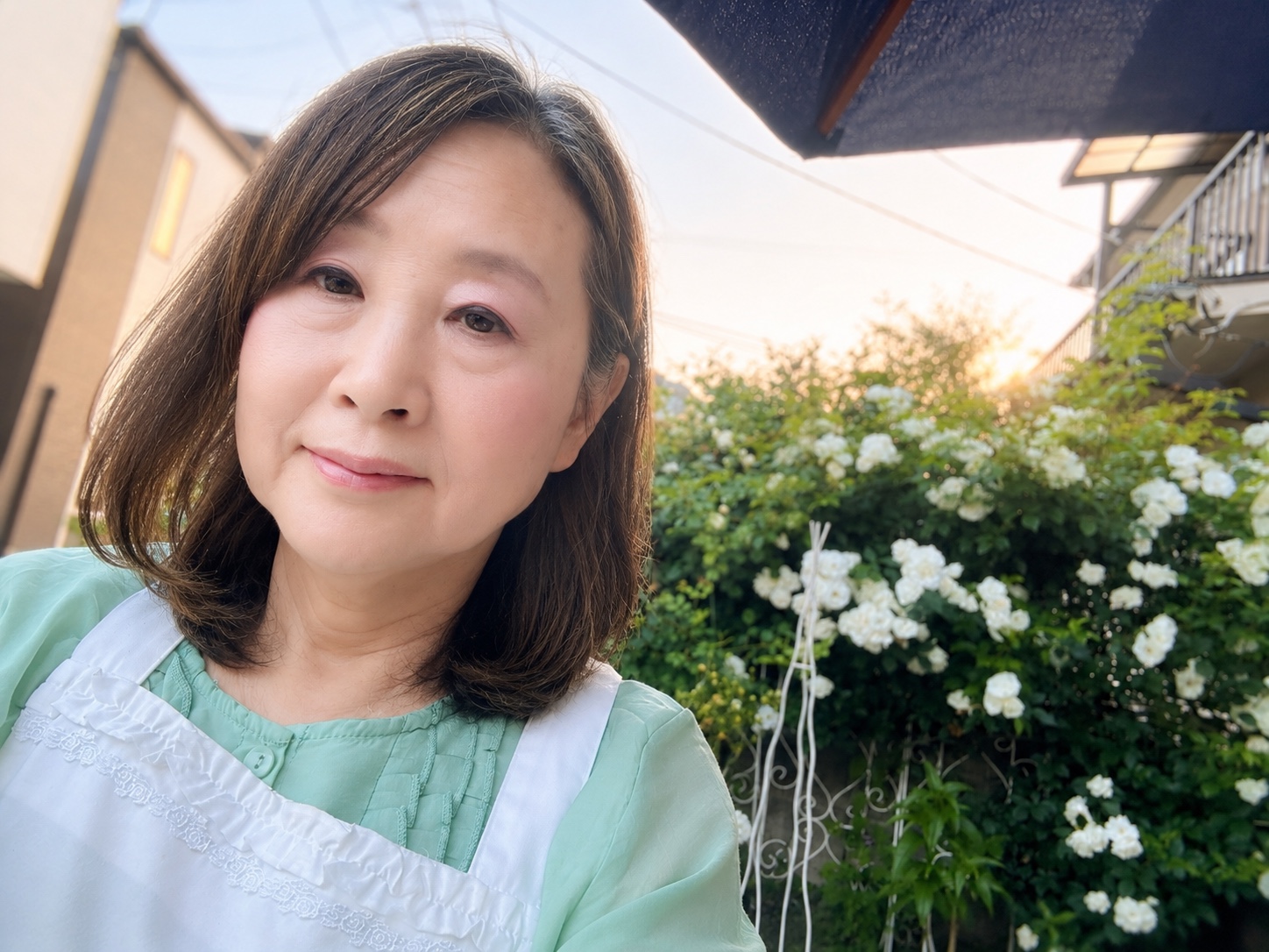 薔薇の庭に立つ講師 制野薫